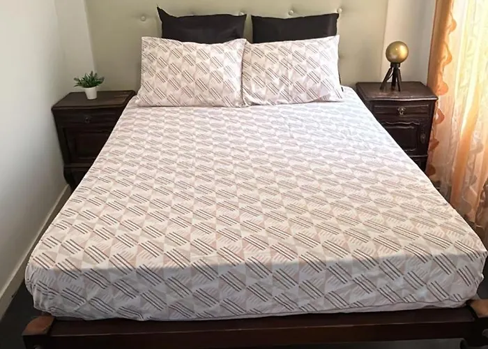 Marques Budget בית אירוח